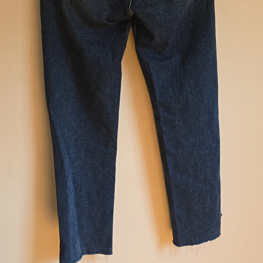 Rag & Bone Blue High Rise Jeans with Distressed Look - Picture 8 of 8